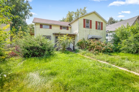 Photo of 521 E Pleasant Street, Freeport, IL 61032 (MLS # 12757762)