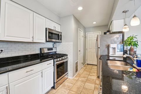 Tiny photo for 8338 Portsmouth Drive #B, Darien, IL 60561 (MLS # 12611656)