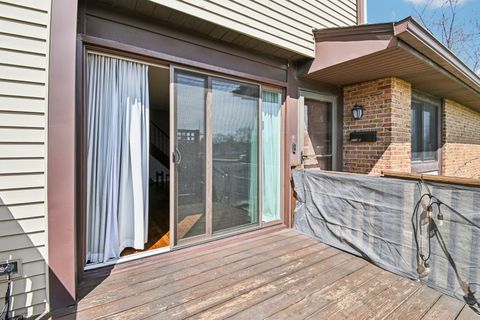 Tiny photo for 8338 Portsmouth Drive #B, Darien, IL 60561 (MLS # 12611656)