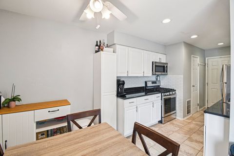 Tiny photo for 8338 Portsmouth Drive #B, Darien, IL 60561 (MLS # 12611656)