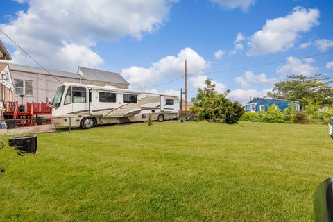 Tiny photo for 15225 5th Avenue, Phoenix, IL 60426 (MLS # 12776286)