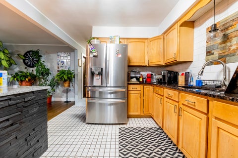 Tiny photo for 15225 5th Avenue, Phoenix, IL 60426 (MLS # 12776286)