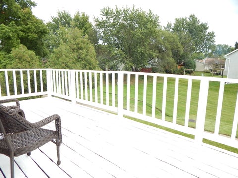 Tiny photo for 902 Garden Circle, Streamwood, IL 60107 (MLS # 12758355)