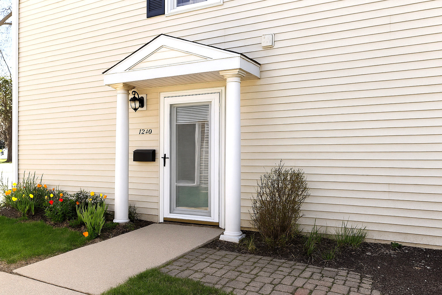 1240 Cove Drive 221D