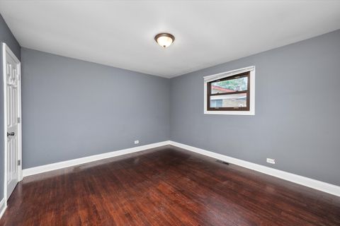 Tiny photo for 9201 Willow Lane, Bridgeview, IL 60455 (MLS # 12481859)