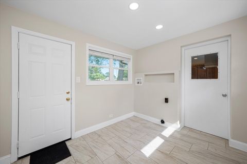 Tiny photo for 9201 Willow Lane, Bridgeview, IL 60455 (MLS # 12481859)