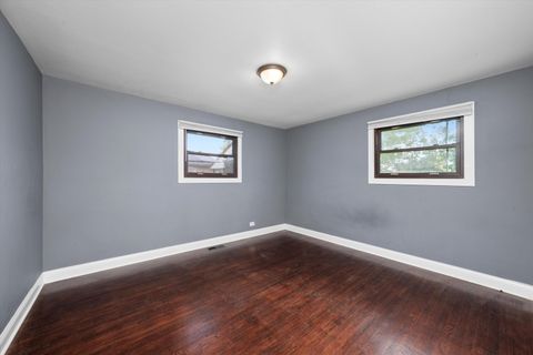 Tiny photo for 9201 Willow Lane, Bridgeview, IL 60455 (MLS # 12481859)