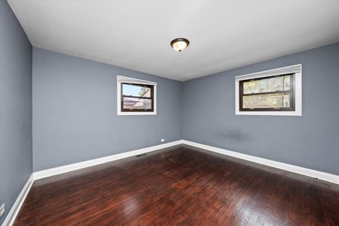 Tiny photo for 9201 Willow Lane, Bridgeview, IL 60455 (MLS # 12481859)