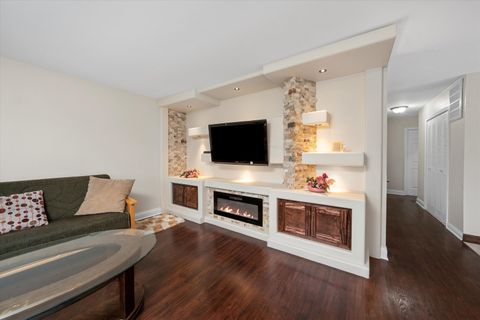 Tiny photo for 9201 Willow Lane, Bridgeview, IL 60455 (MLS # 12481859)