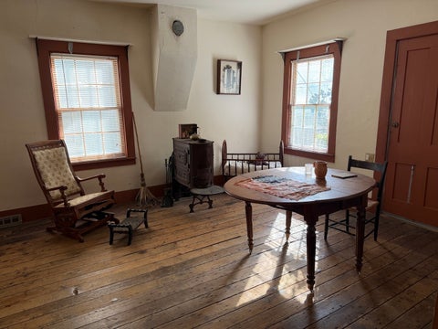 Tiny photo for 507 W Pleasant Street, Freeport, IL 61032 (MLS # 12791329)