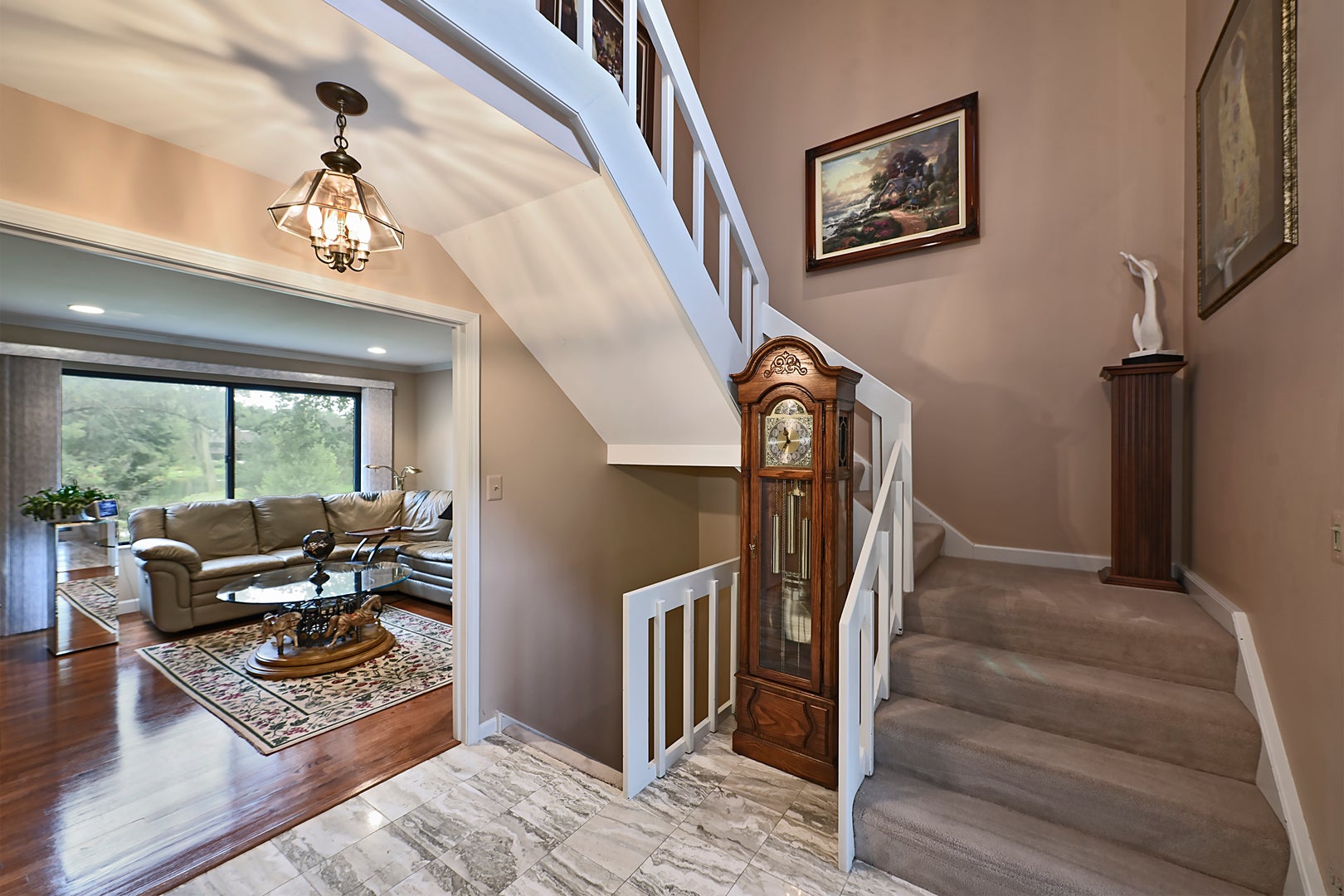 463 Woodview Road