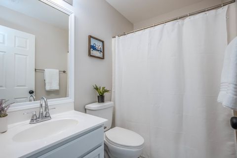 Tiny photo for 1422 Manning Avenue, Montgomery, IL 60538 (MLS # 12481036)