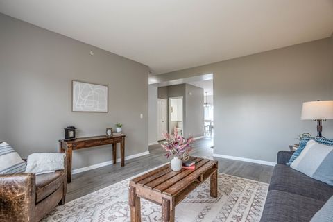 Tiny photo for 1422 Manning Avenue, Montgomery, IL 60538 (MLS # 12481036)