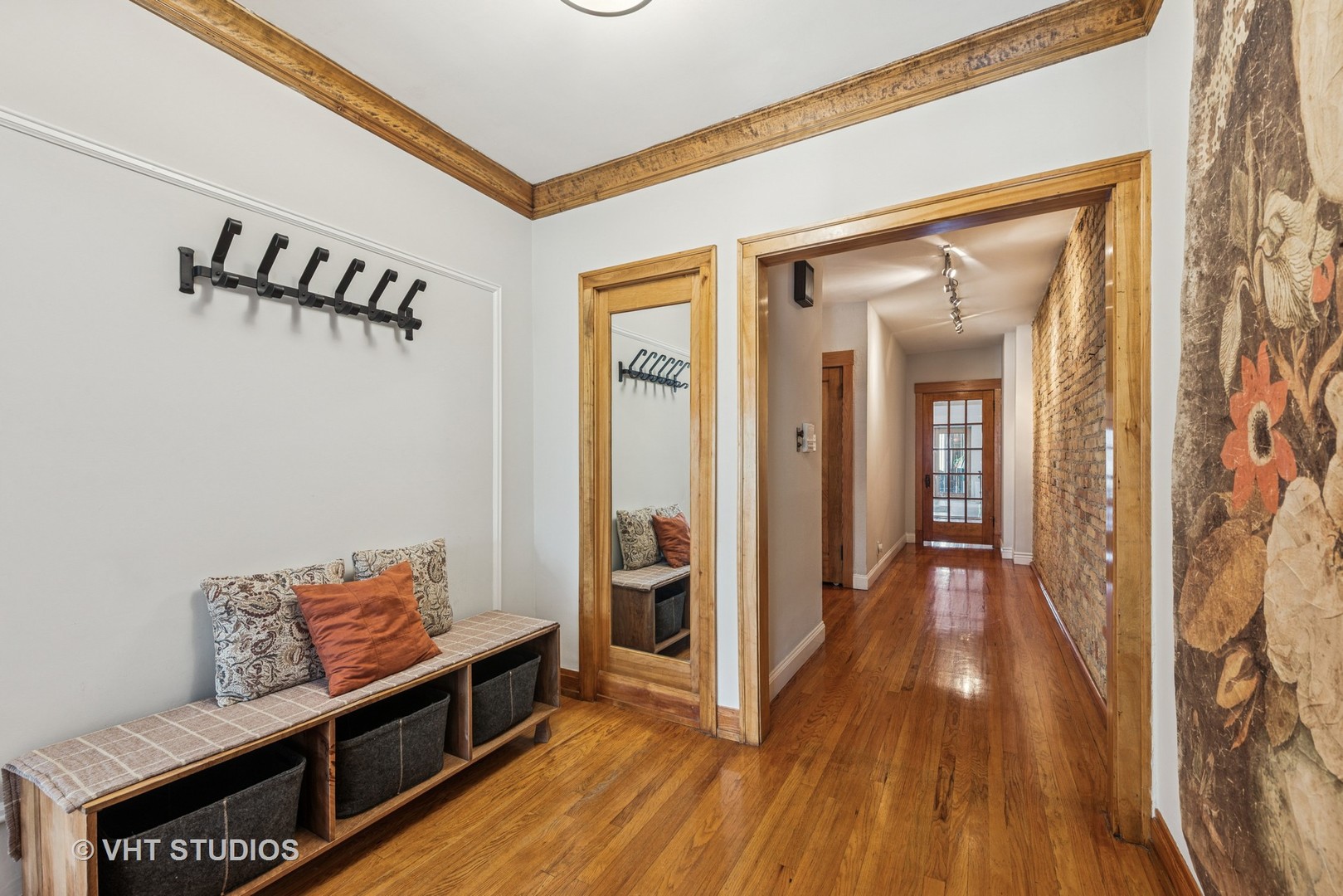 1412 W Bryn Mawr Avenue 3W