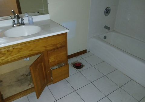 Tiny photo for 6704 W Forest Preserve Drive, Harwood Heights, IL 60706 (MLS # 12562724)