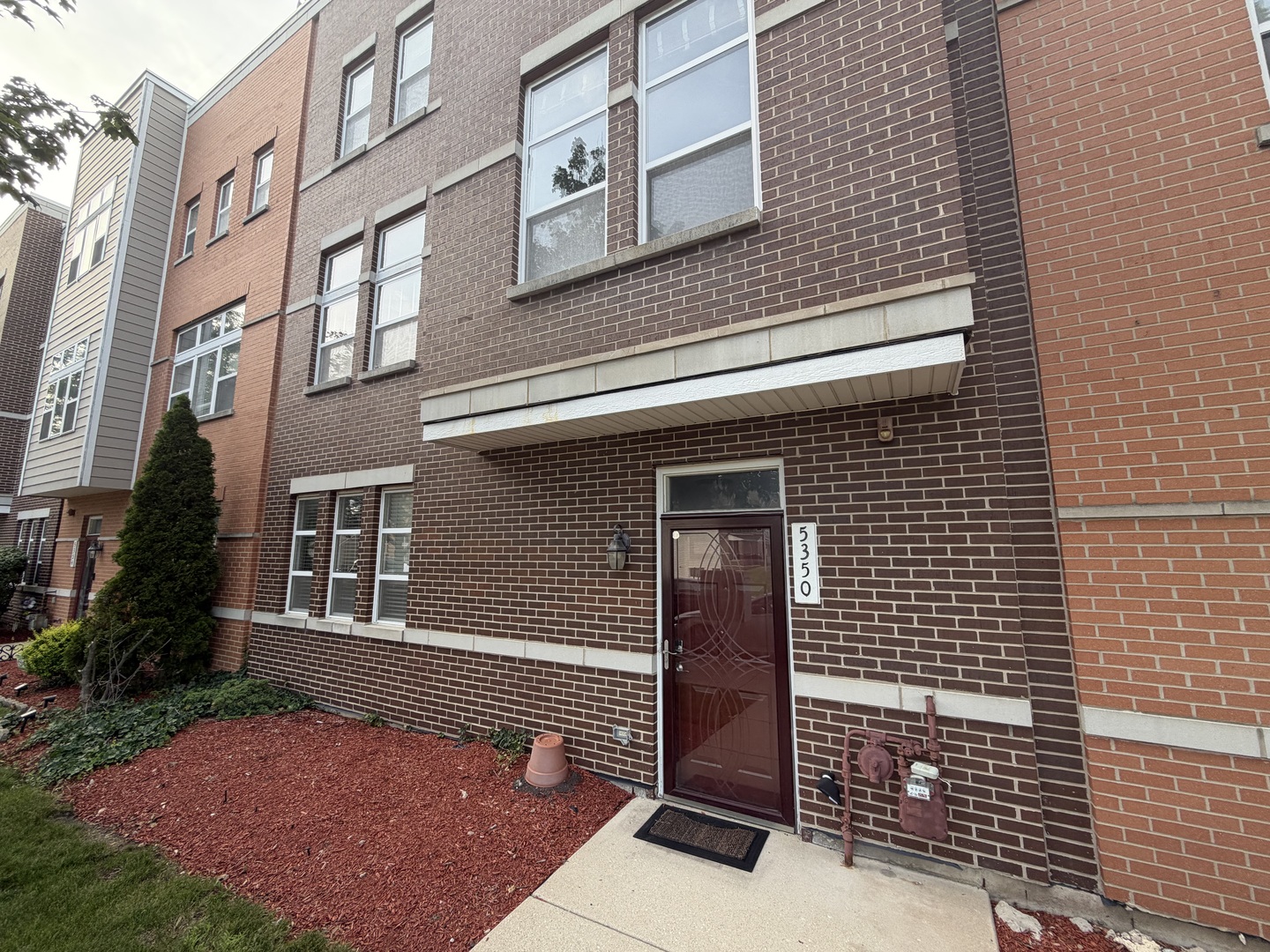 5350 W Hanson Avenue