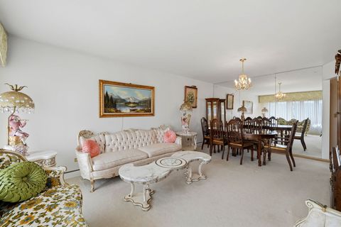 Tiny photo for 4917 N Oriole Avenue, Harwood Heights, IL 60706 (MLS # 12637144)