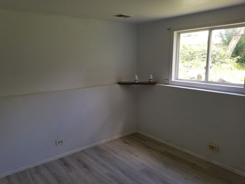 Tiny photo for 547 N Ridgemoor Avenue, Mundelein, IL 60060 (MLS # 12388197)