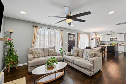 Tiny photo for 320 S Guthrie Street, Gibson City, IL 60936 (MLS # 12582815)