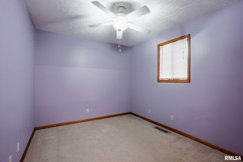 Tiny photo for 1718 RUSSELL Road, West Frankfort, IL 62896 (MLS # EB460465)