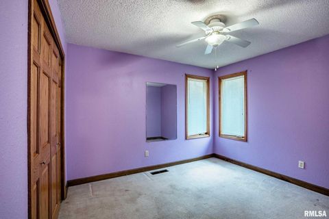 Tiny photo for 1718 RUSSELL Road, West Frankfort, IL 62896 (MLS # EB460465)