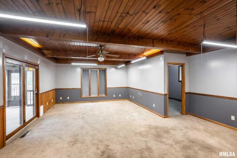 Tiny photo for 1718 RUSSELL Road, West Frankfort, IL 62896 (MLS # EB460465)