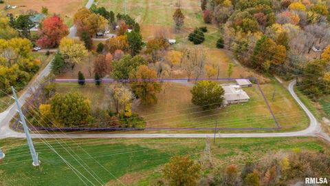 Tiny photo for 1718 RUSSELL Road, West Frankfort, IL 62896 (MLS # EB460465)