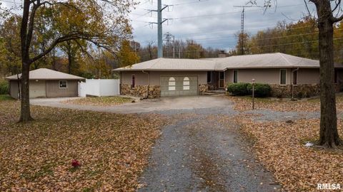 Tiny photo for 1718 RUSSELL Road, West Frankfort, IL 62896 (MLS # EB460465)