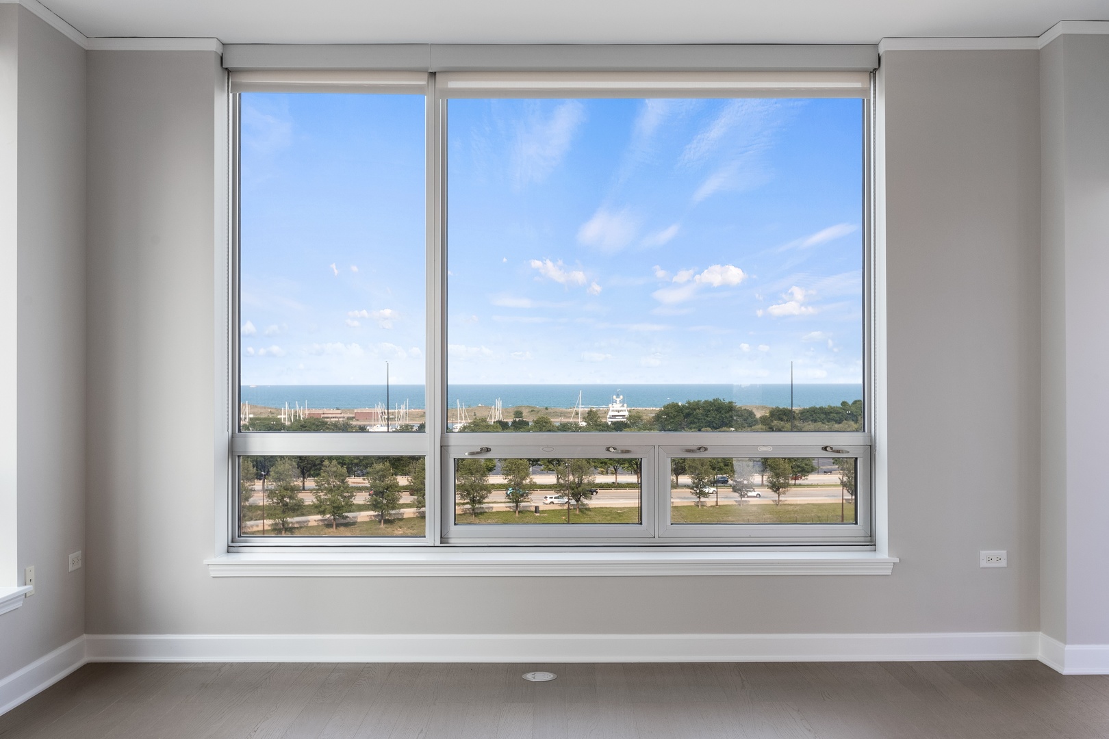 1901 S Calumet Avenue 807