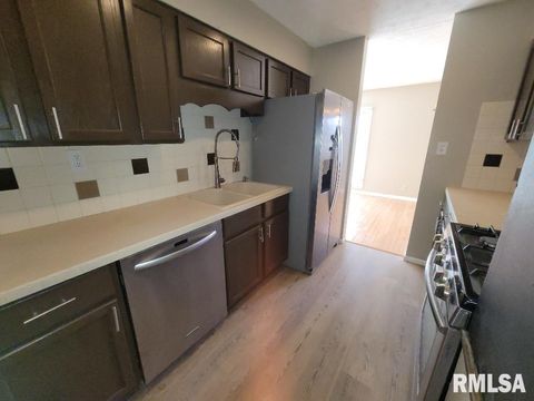 Tiny photo for 12152 E MEADOWS Drive, Mt Vernon, IL 62864 (MLS # EB459882)