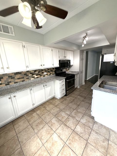 Tiny photo for 4530 W 93rd Street #1D, Oak Lawn, IL 60453 (MLS # 12504279)