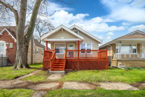 12106 S Emerald Avenue, Chicago, IL 60628 - #: 12467455
