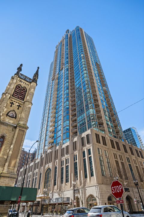 Photo of 21 E Huron Street #3601, Chicago, IL 60611 (MLS # 12559658)