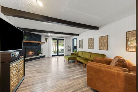 Tiny photo for 207 Meadow Wood Drive, Joliet, IL 60431 (MLS # 12425488)