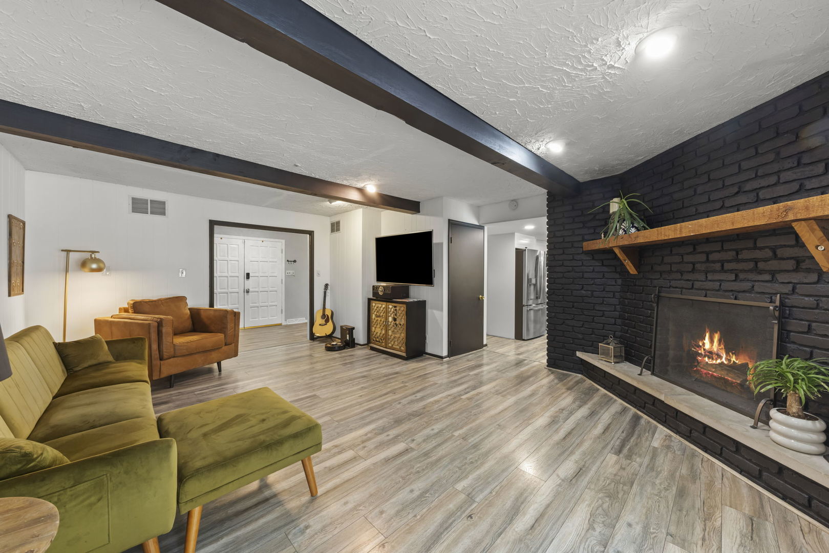 207 Meadow Wood Drive