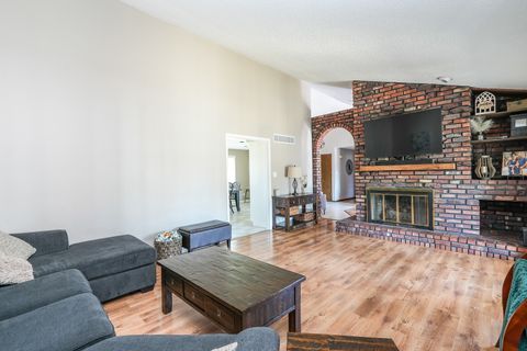 Tiny photo for 398 S Elm Street, Manteno, IL 60950 (MLS # 12481475)