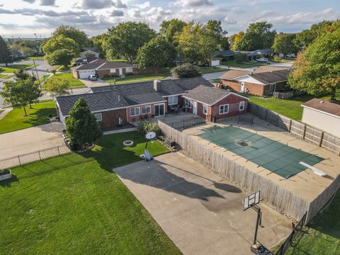 Tiny photo for 398 S Elm Street, Manteno, IL 60950 (MLS # 12481475)