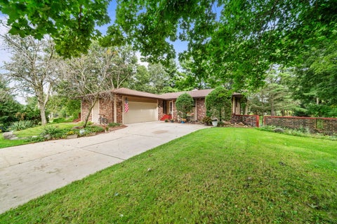 Tiny photo for 7173 Lakecrest Court, Caledonia, IL 61011 (MLS # 12758651)