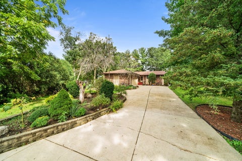 Tiny photo for 7173 Lakecrest Court, Caledonia, IL 61011 (MLS # 12758651)