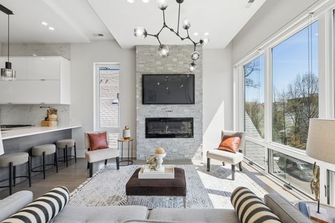 Tiny photo for 2430 W Moffat Street #3, Chicago, IL 60647 (MLS # 12625713)