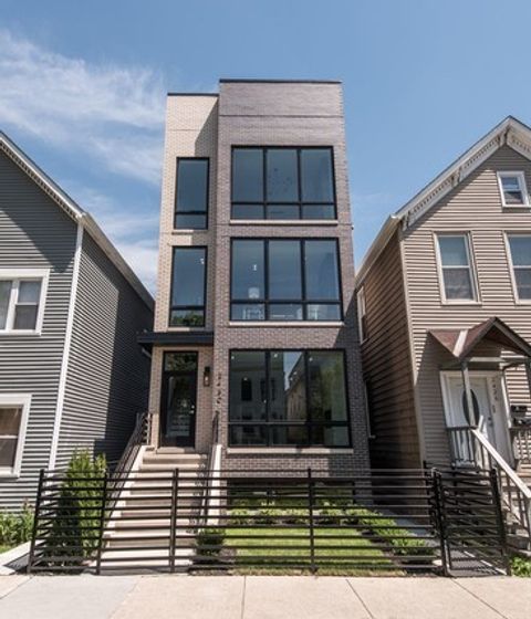 Photo of 2430 W Moffat Street #3, Chicago, IL 60647 (MLS # 12625713)