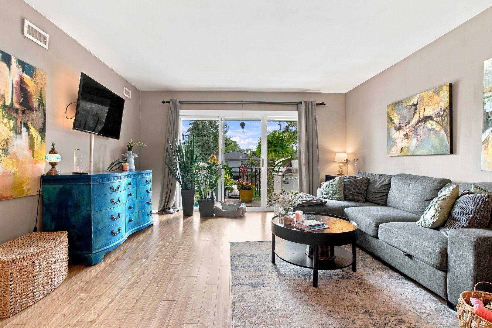 3N550 CROWN Road 10