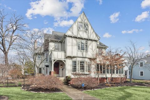 2423 Harrison Street Evanston IL 60201