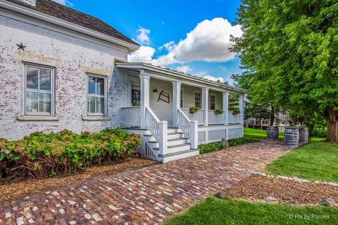 Tiny photo for 3N369 Lafox Road, St. Charles, IL 60175 (MLS # 12369366)