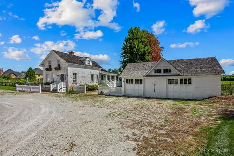 Tiny photo for 3N369 Lafox Road, St. Charles, IL 60175 (MLS # 12369366)