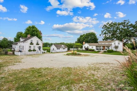 Tiny photo for 3N369 Lafox Road, St. Charles, IL 60175 (MLS # 12369366)