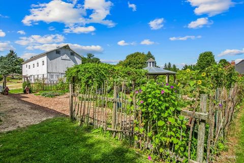 Tiny photo for 3N369 Lafox Road, St. Charles, IL 60175 (MLS # 12369366)