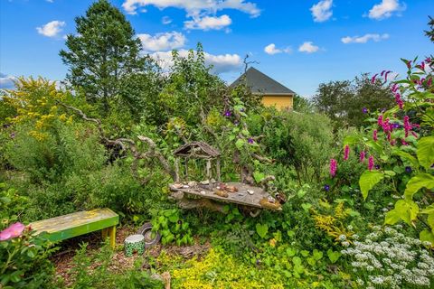 Tiny photo for 3N369 Lafox Road, St. Charles, IL 60175 (MLS # 12369366)