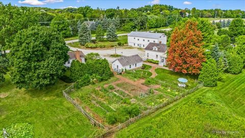 Tiny photo for 3N369 Lafox Road, St. Charles, IL 60175 (MLS # 12369366)