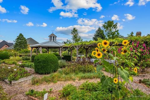 Tiny photo for 3N369 Lafox Road, St. Charles, IL 60175 (MLS # 12369366)